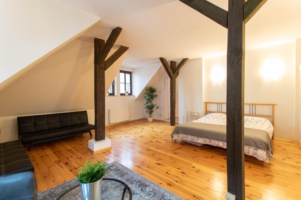 Stary Toruń Rose Old Town Apartment מראה חיצוני תמונה